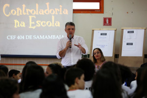 O controlador-geral do DF, Henrique Ziller, durante a apresentação dos resultados da auditoria cívica.