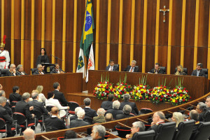 Cerimônia de posse de seis magistrados ocorreu nesta sexta-feira (29), no TJDFT.