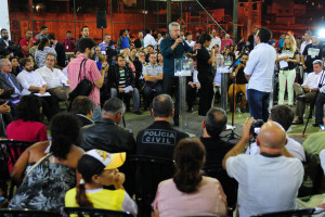 Roda de Conversa com o governador Rollemberg reuniu 800 pessoas no Riacho Fundo II.