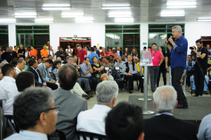 O governador Rodrigo Rollemberg participa da quinta edição da Roda de Conversa de 2016, na noite desta quinta-feira (25)