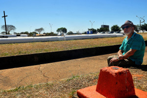 Jethro Bello Torres, um dos agrimensores da Novacap na época da construção de Brasília, esteve no local na manhã desta segunda-feira (12), a convite do Arquivo Público do Distrito Federal.