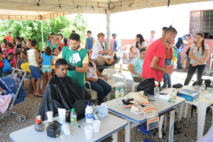 Comunidade teve acesso a diversos serviços pelo projeto Você Conseg nesta quarta-feira (30).