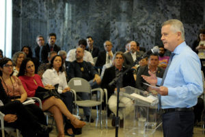 Governador de Brasília, Rodrigo Rollemberg assinou projeto da Lei Orgânica de Cultura. Se aprovada pela Câmara Legislativa, a matéria vai adequar o Distrito Federal ao Sistema Nacional de Cultura.