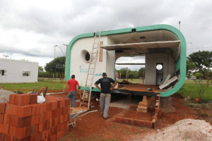 Um posto policial no Riacho Fundo II está sendo adaptado para se tornar biblioteca comunitária, no estacionamento interno da administração regional.