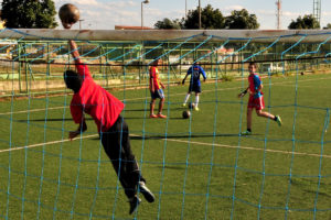 Treino de futebol no Centro Olímpico do Setor O, em Ceilândia.