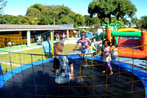 Centro de educação infantil em Taguatinga foi inaugurada com festa para as crianças na manhã desta quarta-feira (15).