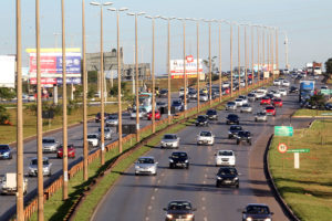 Via Estrutural (DF-095) não terá inversão de fluxo na segunda (27), na terça-feira (28), e na manhã da quarta-feira (1º).