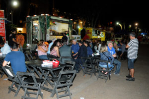 O governador Rodrigo Rollemberg esteve na noite desta quinta-feira (20) na primeira Quinta Cultural de 2017.