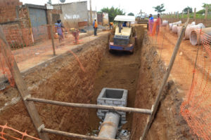 Obras de drenagem na Vila Madureira, no Sol Nascente.