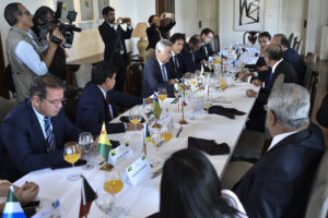 Encontro do Fórum Permanente de Governadores ocorreu nesta quarta-feira (30), na Residência Oficial de Águas Claras.