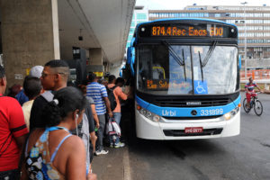 A linha 874.4 parte do Recanto das Emas e da Rodoviária do Plano Piloto passando sem passar pelo Riacho Fundo II.