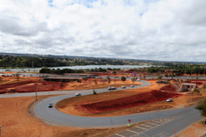 Os acessos do Eixo L ao Eixão no fim da Asa Norte serão interditados a partir desta terça-feira (11). A intervenção é parte das obras do trevo de triagem e deve durar até 90 dias