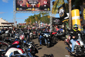 O comboio saiu do Parque de Exposições da Granja do Torto às 16 horas, onde ocorre o encontro anual