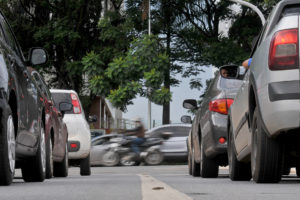 Secretaria de Fazenda iniciou com o IPVA testes de cobrança de impostos atrasados por e-mail e telefone.