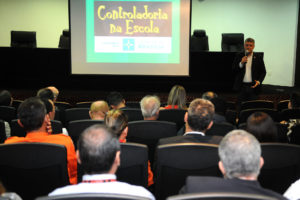 O lançamento do 1º Prêmio Escola de Atitude, parte do projeto Controladoria na Escola, ocorreu nesta terça-feira (22).