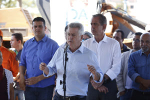 Taguatinga volta a receber a força-tarefa do programa Cidades Limpas. O lançamento ocorreu na manhã de hoje, na Feira Permanente da QNL 7, com a participação do governador de Brasília, Rodrigo Rollemberg.