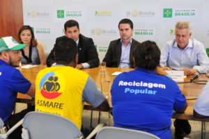 Entre os temas da reunião com estavam o fechamento do lixão da Estrutural e o encontro nacional do grupo, que será em dezembro no Centro de Convenções Ulysses Guimarães