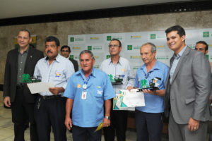 Duzentos e quatro rodoviários do sistema de transporte público do Distrito Federal receberam, nesta quinta-feira (7), reconhecimento pela gentileza na prestação do serviço.