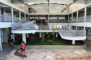 Foi inaugurado nesta quinta-feira (8) o décimo campus do IFB. A unidade é voltada para a produção audiovisual e fica no Recanto das Emas, em um espaço cedido pelo governo de Brasília.