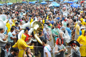 Com a expectativa de cerca de 2 milhões de pessoas nas ruas de Brasília no carnaval, as forças de segurança alertam para cuidados que os foliões precisam ter para garantir uma festa mais tranquila.