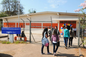 Alunos da rede pública de ensino do Distrito Federal podem se inscrever nos Centros Interescolares de Línguas (CILs) até 14 de dezembro. O cadastro está aberto no portal da Secretaria de Educação.