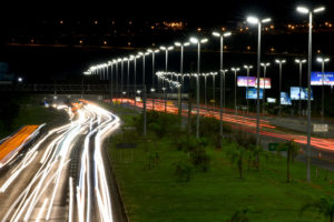 Criado em 2015, o programa Viva Brasília – Nosso Pacto pela Vida tem reduzido os índices de criminalidade no Distrito Federal. Além do impacto no combate à violência, as ações integram também políticas de prevenção e de aproximação da polícia com a comunidade.