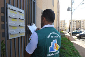 Os moradores do Paranoá Parque são cadastrados pelos agentes comunitários de saúde, e cada parcela da população terá uma equipe de referência