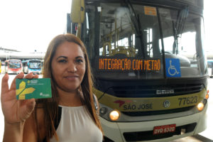 A auxiliar de recursos humanos Cristina Amorim conseguiu reduzir o tempo de deslocamento de casa, na M Norte, para o trabalho, na Asa Sul, com o Bilhete Único, lançado pelo governo de Brasília em setembro de 2017.