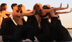 Brasília 03.08.2019//Projeto Arte no CAT. Apresentação do grupo de dança Scala na Praça dos Tês Poderes. Foto Luís Tajes/Setur-DF