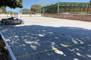 Quase 500 vagas foram criadas em 12 instituições públicas de ensino, contemplando centros de ensino infantis e fundamentais, escolas classes, além do CAIC Professor Benedito Carlos de Oliveira e do Centro Educacional Irmã Maria Regina| Foto: Divulgação/Regional de Ensino de Brazlândia