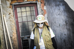 Os contratados receberão a remuneração de R$ 1,7 mil para os agentes comunitários de saúde e R$ 2 mil para os agentes de vigilância ambiental| Foto: Geovana Albuquerque/Arquivo SES