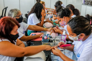 O Itapoã foi contemplado com 360 vagas, sendo quatro cursos na área de beleza e dois administrativos| Foto: Paulo H Carvalho/Agência Brasília