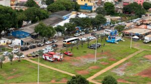 Na estrutura montada no estacionamento ao lado da administração regional, o público poderá utilizar até sábado (4) serviços oferecidos pelas forças de segurança e órgãos parceiros, como emissão de carteira de identidade e orientações sobre programas do GDF | Fotos: Divulgação/SSP-DF