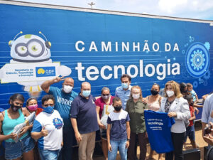 Os seis caminhões começam a rodar as cidades depois do carnaval. O cadastramento para participar das atividades será aberto no dia 1º de fevereiro| Foto: Renato Alves/Agência Brasília