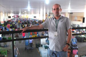 “Nosso público busca produtos mais saudáveis”, destaca Fernando Cabral, diretor técnico operacional da Ceasa-DF | Foto: Paulo H. Carvalho/Agência Brasília